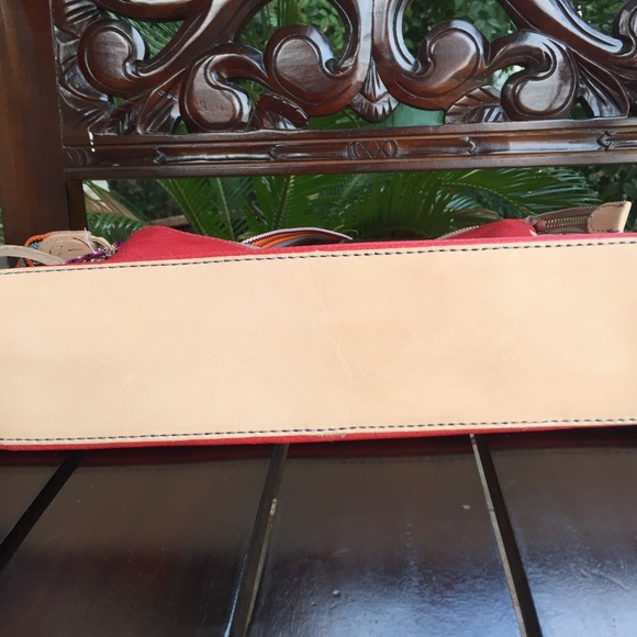 CONSUELA VALENTINA DOWNTOWN CROSSBODY - Picture 4 of 4